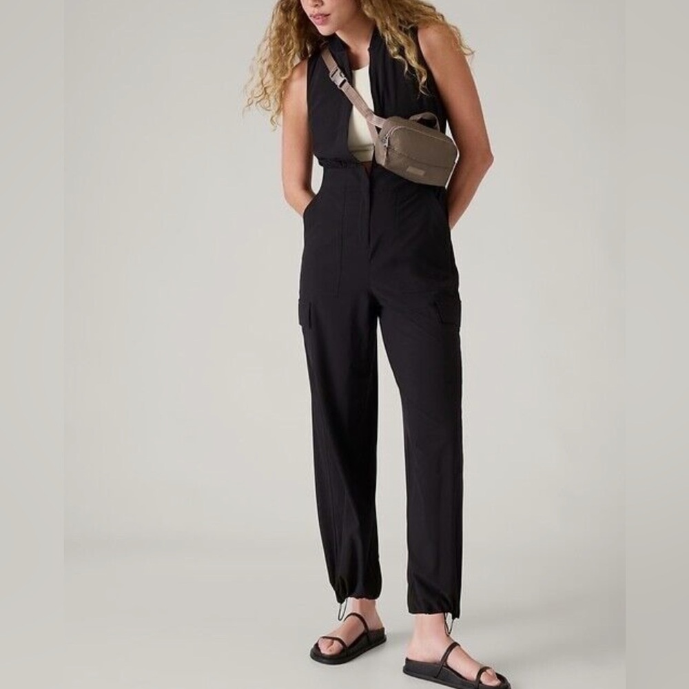 NWOT ATHLETA Brooklyn Utility Jumpsuit -Size 4 - Picture 3 of 7